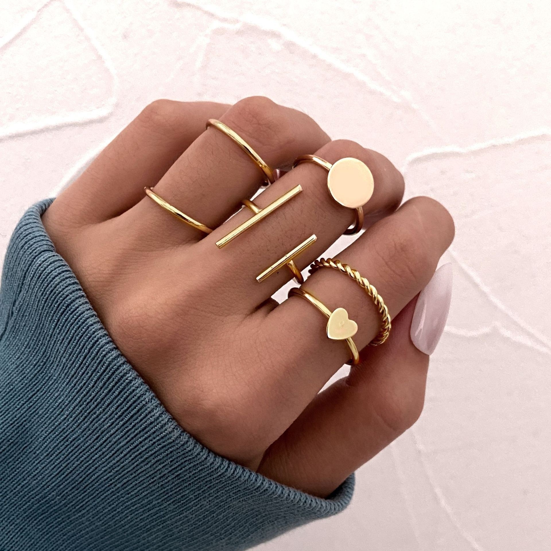 Boho Gold Color Heart Rings Set For Women Vintage Geometric Cross Pearl Butterfly Finger Rings Female Trendy Jewelry Gift