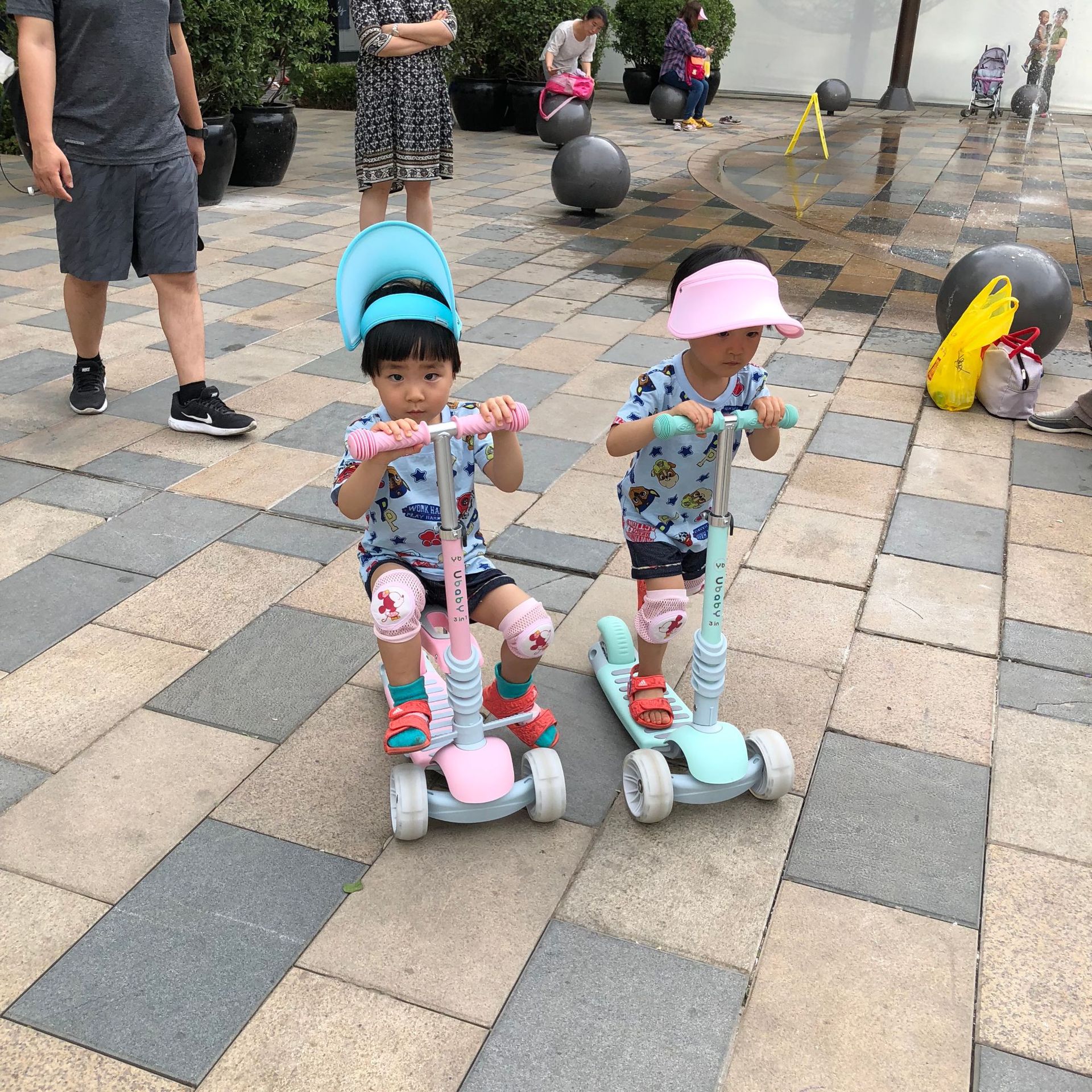 3 In 1 Kids Children Scooter Baby Walker Three-Wheeled Detachable Seat Adult Children Kick Scooter Foldable Baby Health Sports