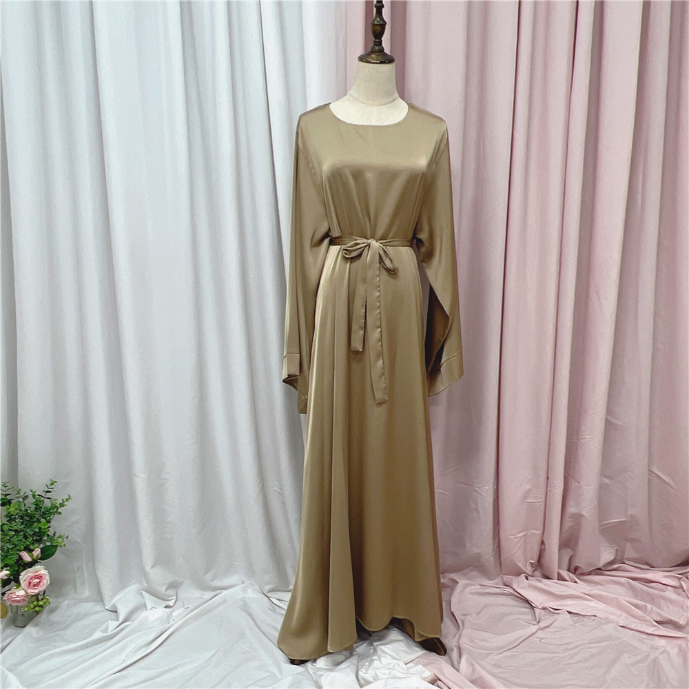 Ramadan Muslim Fashion Hijab Dress Eid Satin Abaya Dubai Turkey Islam Clothing Basic Closed Abayas for Women African Kaftan Robe