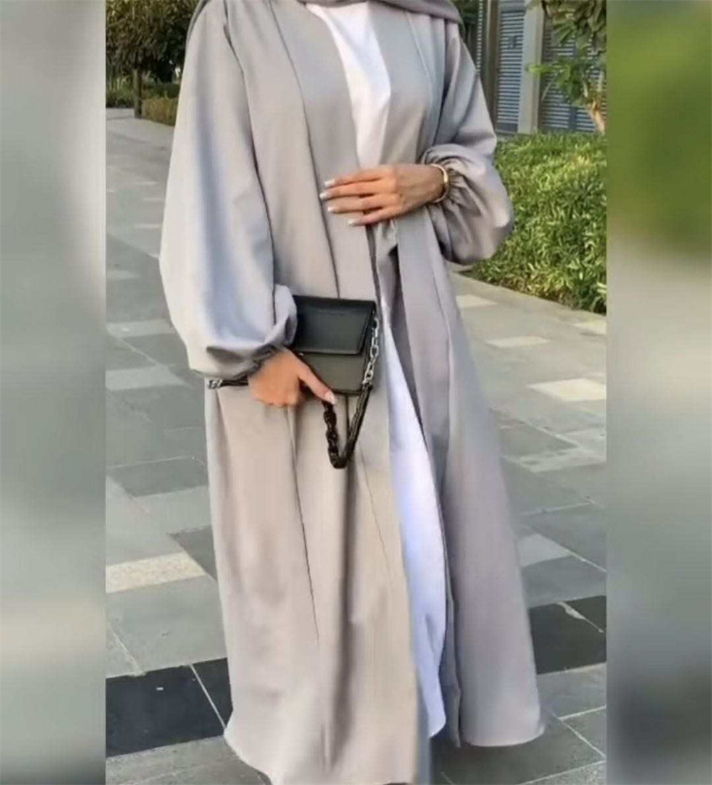 Hot Sale Simple Muslim Dress Elastic Cuff Silky Elegant pure Color Long Muslim Abayas Women Modest Wear Clothing EID robes F3003