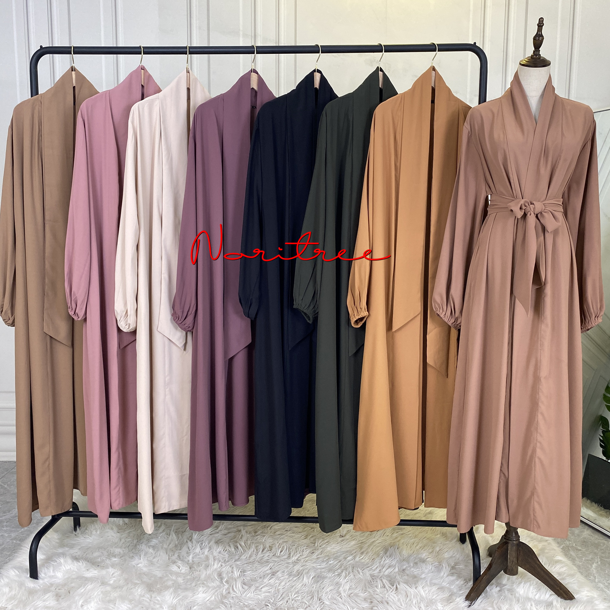 Hot Sale Simple Muslim Dress Elastic Cuff Silky Elegant pure Color Long Muslim Abayas Women Modest Wear Clothing EID robes F3003