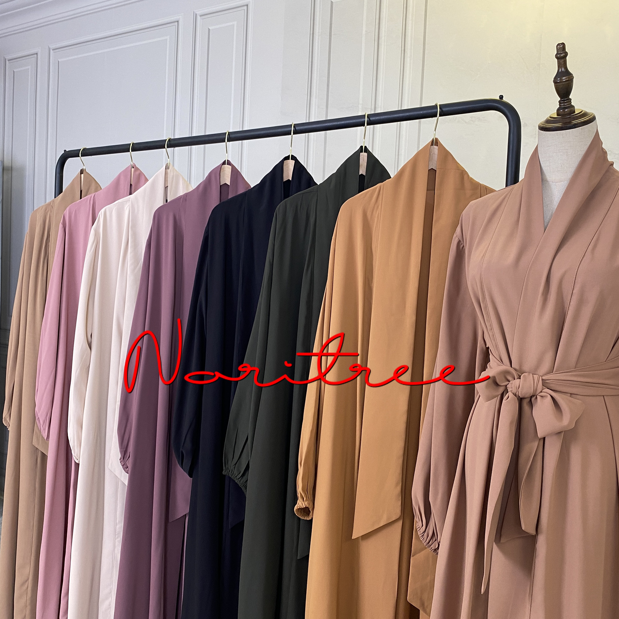 Hot Sale Simple Muslim Dress Elastic Cuff Silky Elegant pure Color Long Muslim Abayas Women Modest Wear Clothing EID robes F3003