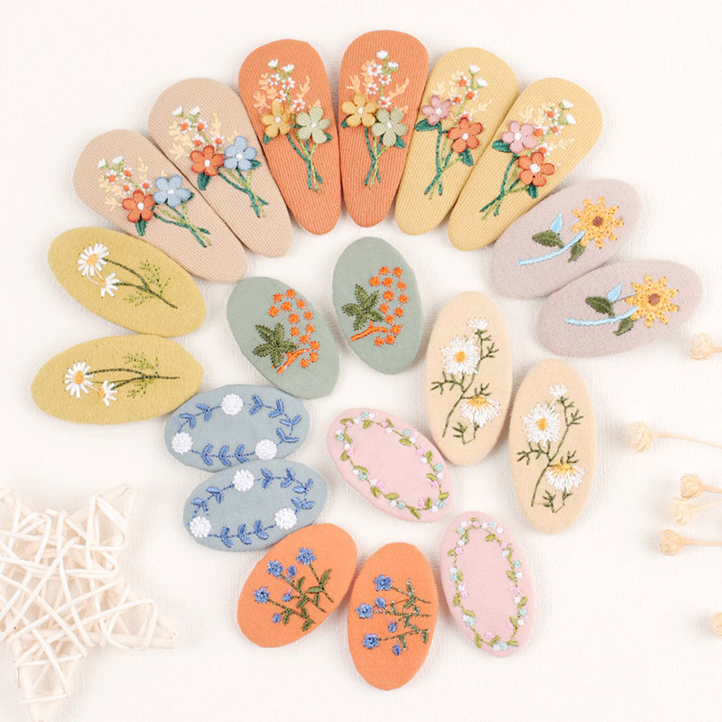 2Pcs/lot Embroidery Daisy Hair Pins Children Flower Hair Clips Geometric Sweet Girls Hair Accessories Vintage Hairpins Barrettes