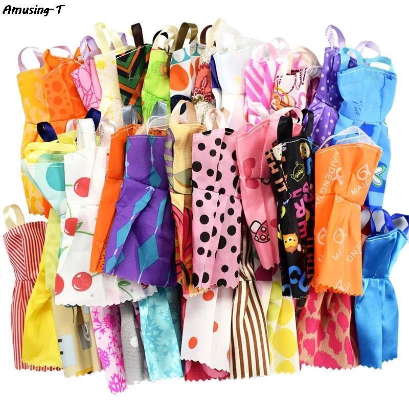 Random 32PCS universal Clothes Set Clothes And Accessories For Barbie Dolls Fashion Clothes Party Gown for Girl's Gift（no dolls）